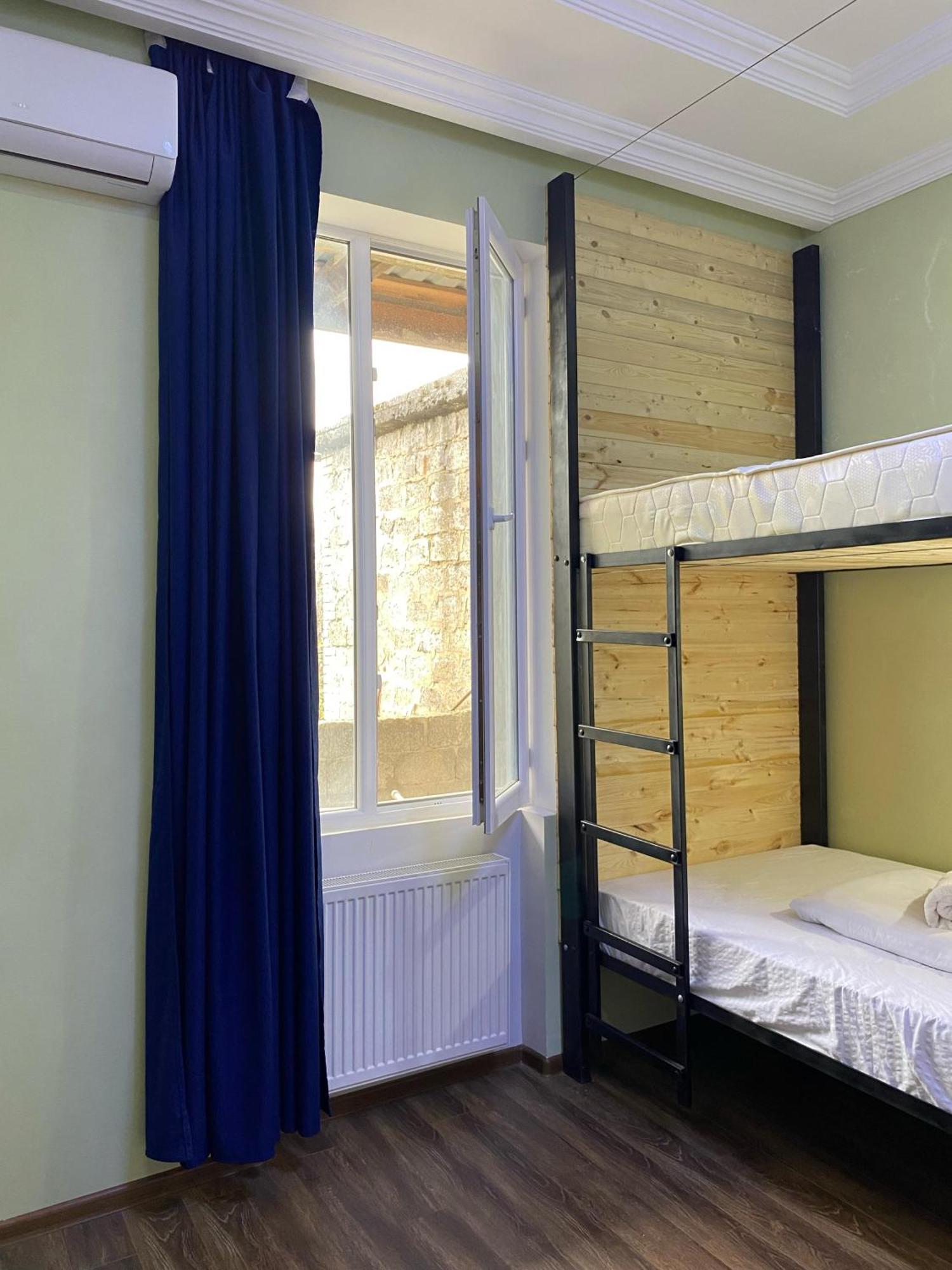 Hotel Relax Station Kutaisi Exterior foto